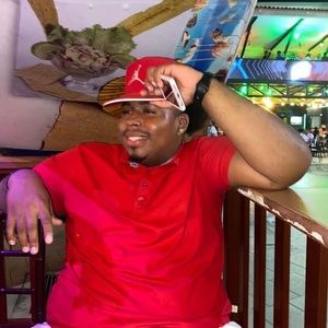 Meet your Posher, Steve